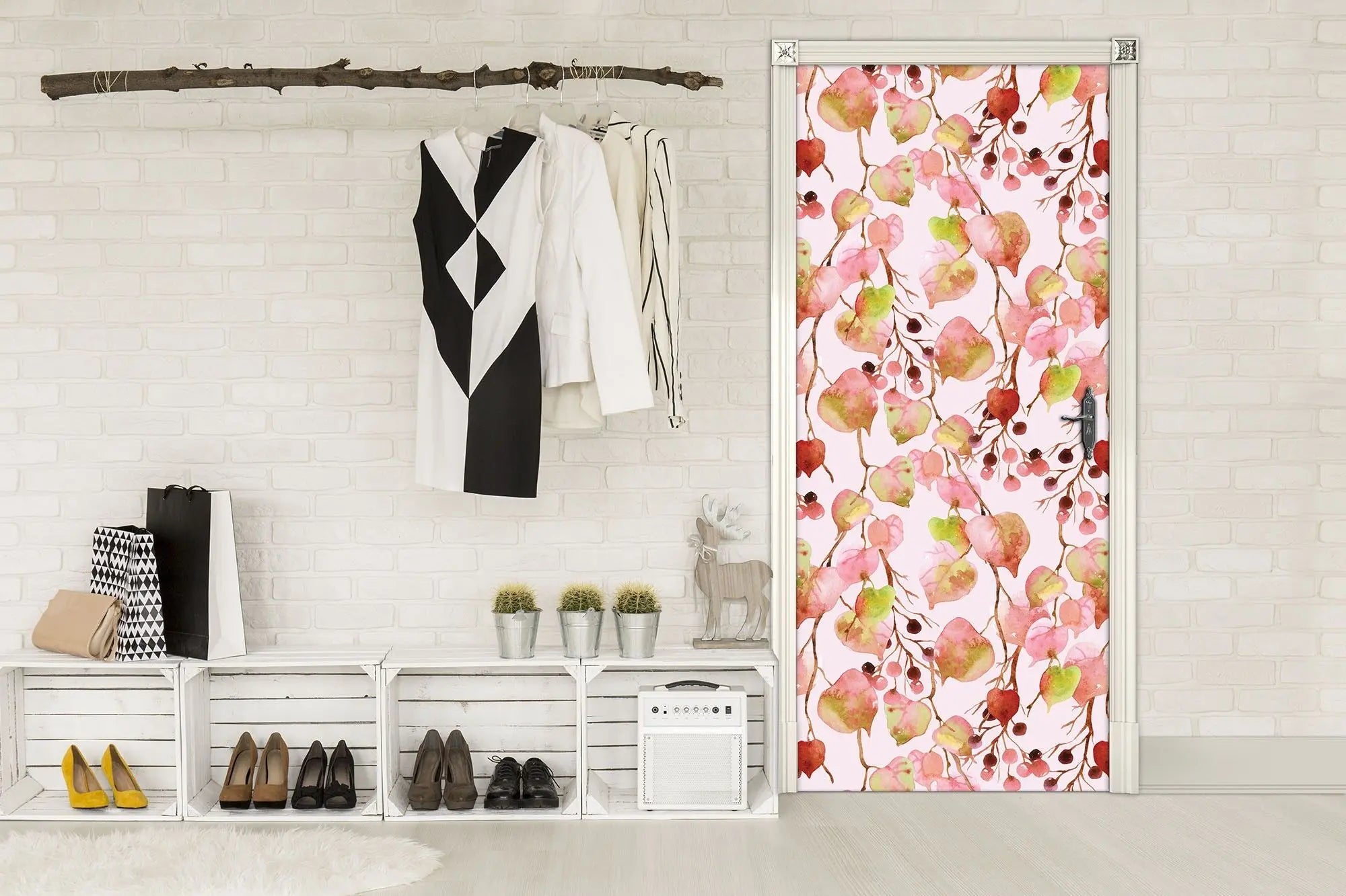 Billede 8 af Fototapet - Akvarel mønster med lyserøde og grønne blade samt røde bær