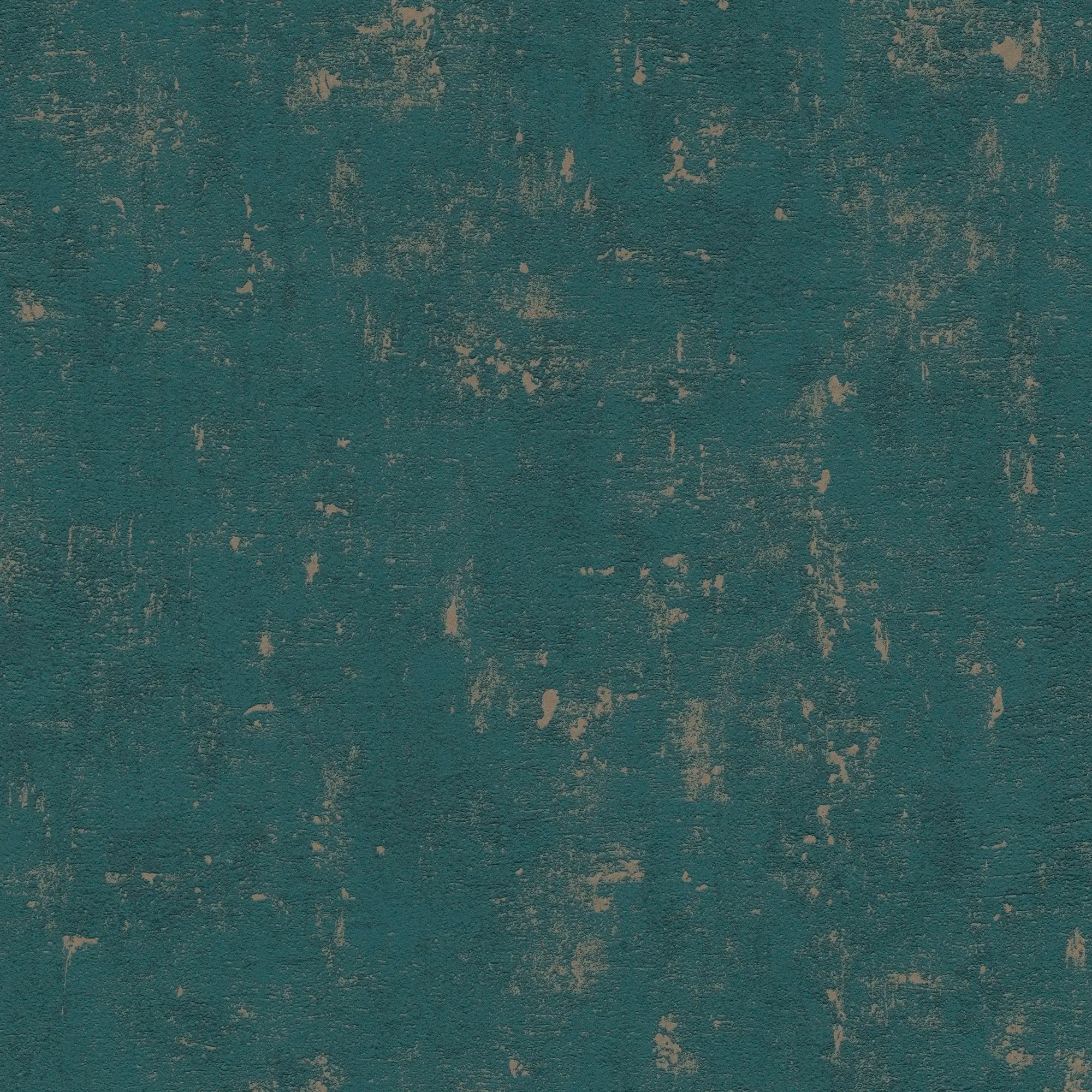 Tekstureret nærbillede af tapetet Ancient Patina - Teal fra Nicetapet.dk med en rustik patina i teal farver.