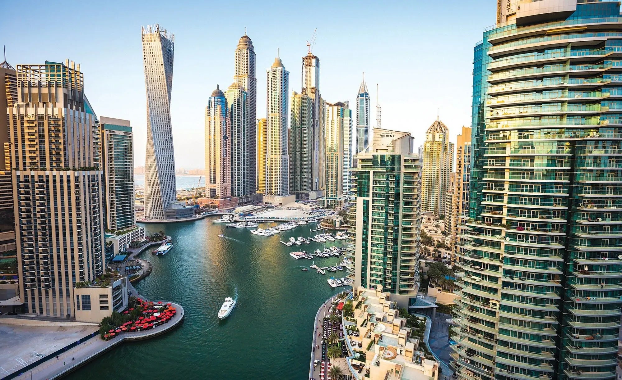 Billede 1 af Fototapet - Dubai Marina med moderne skyskrabere og både