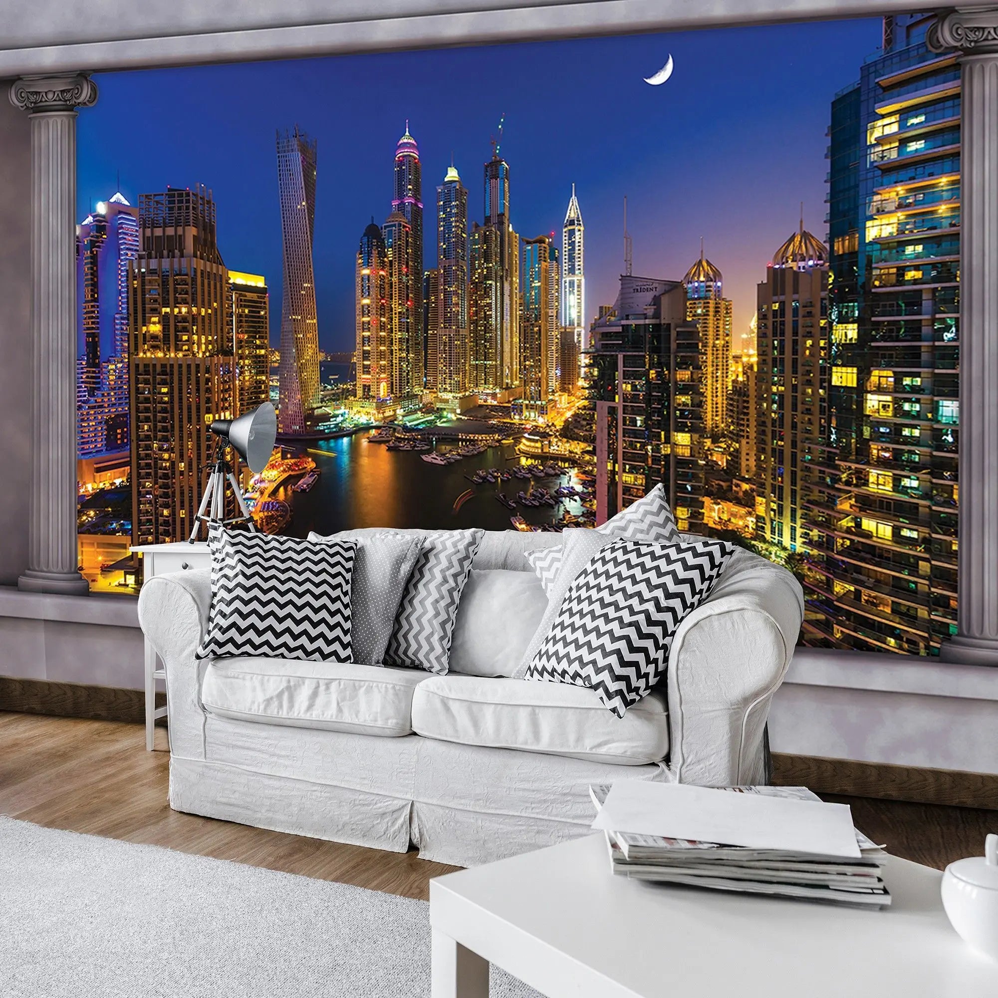 Billede 5 af Fototapet - Dubai Marina Skyline om natten med halvmåne