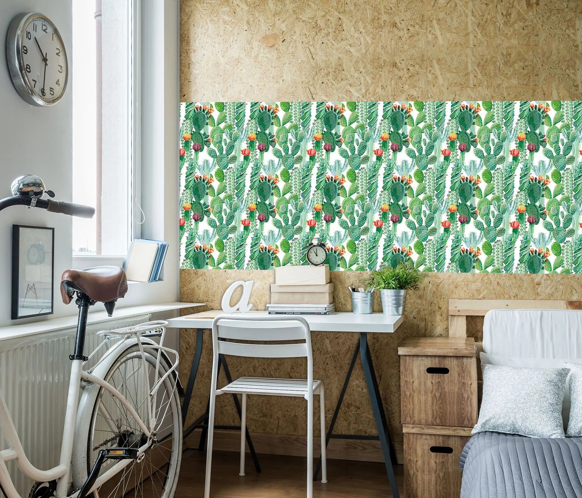 Billede 12 af Fototapet - Gentaget mønster af grønne kaktusser med røde blomster