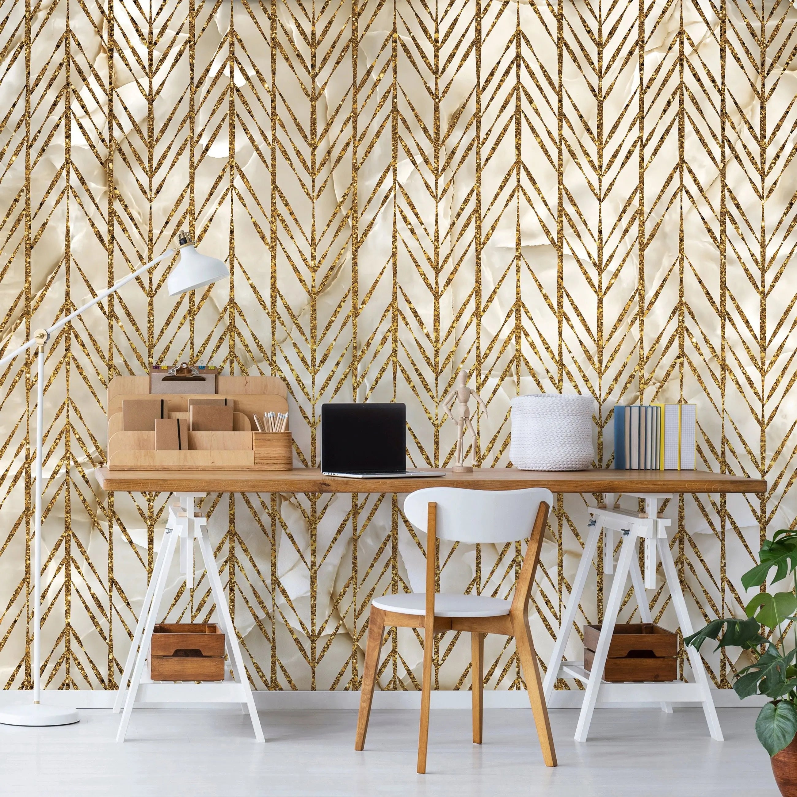 Billede 8 af Fototapet - Guldmønster med lodrette pile på hvid baggrund