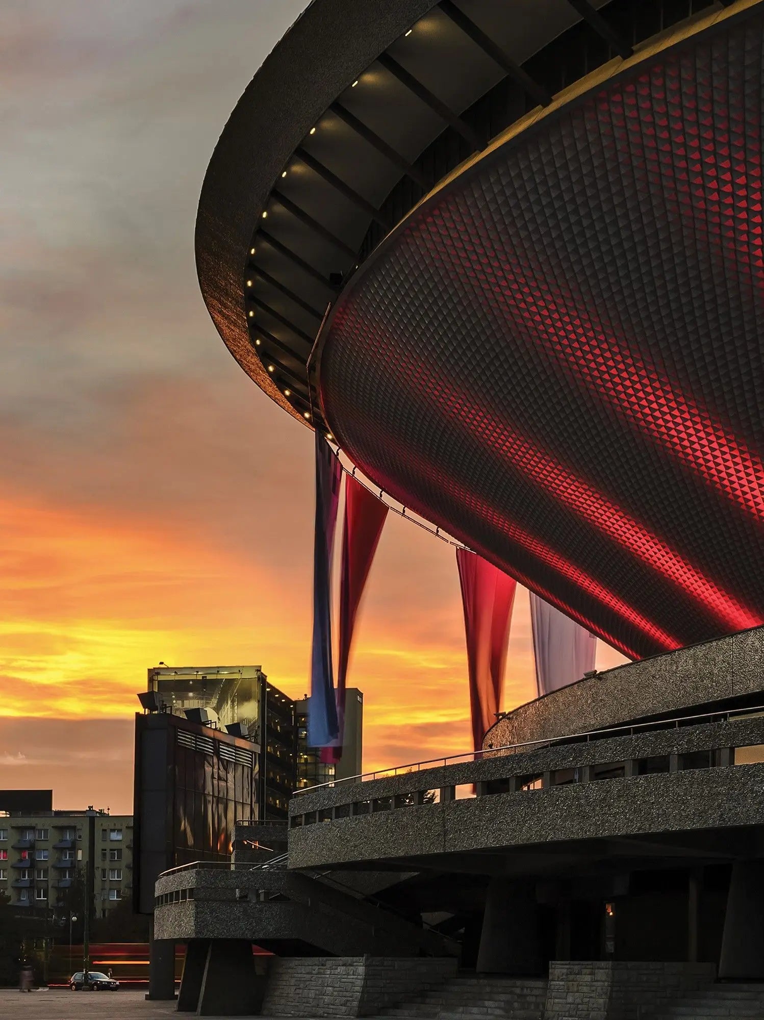 Billede 12 af Fototapet - Katowice Spodek ved solnedgang