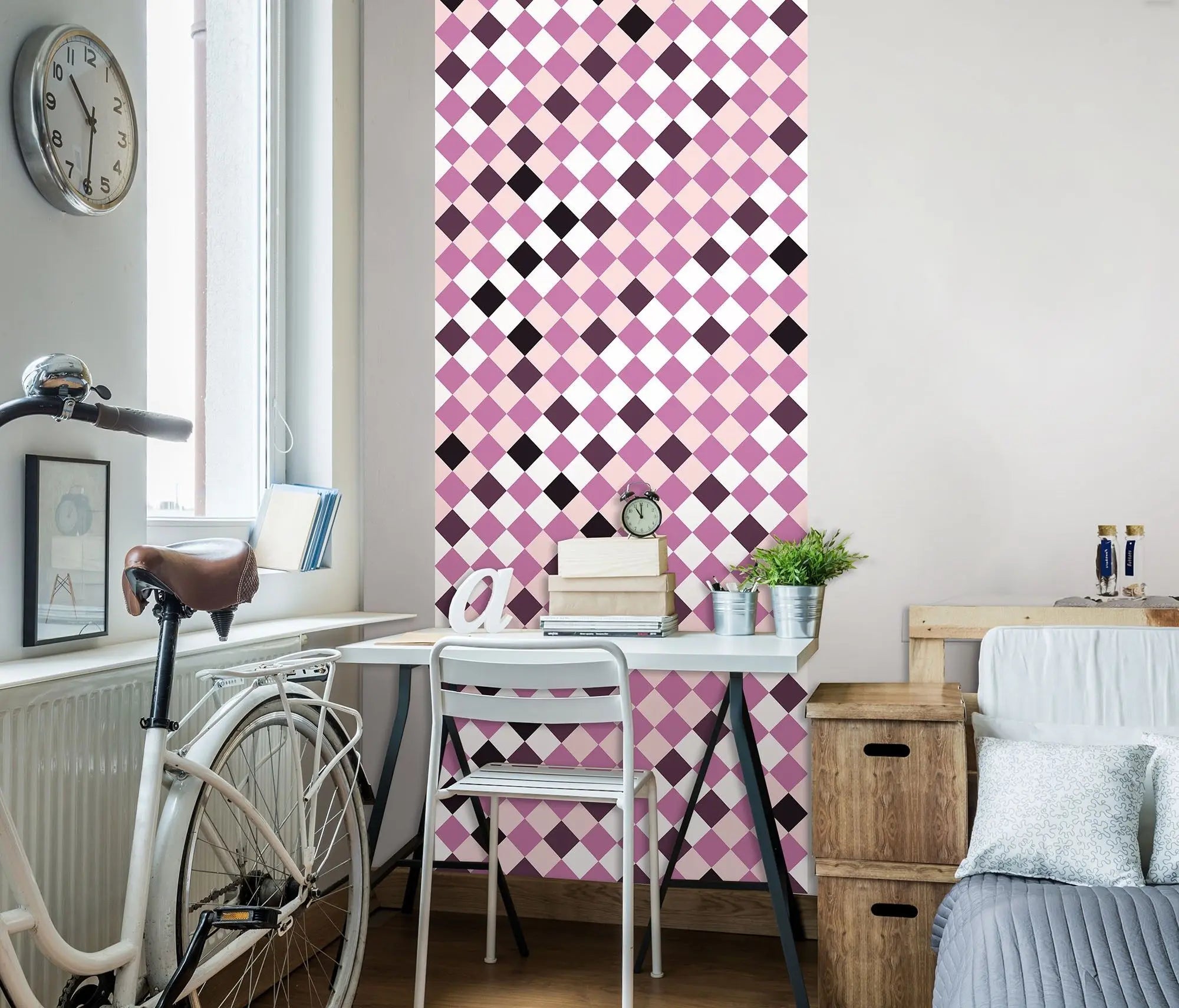 Billede 4 af Fototapet - Lyserød og lilla harlekinternet med hvide felter