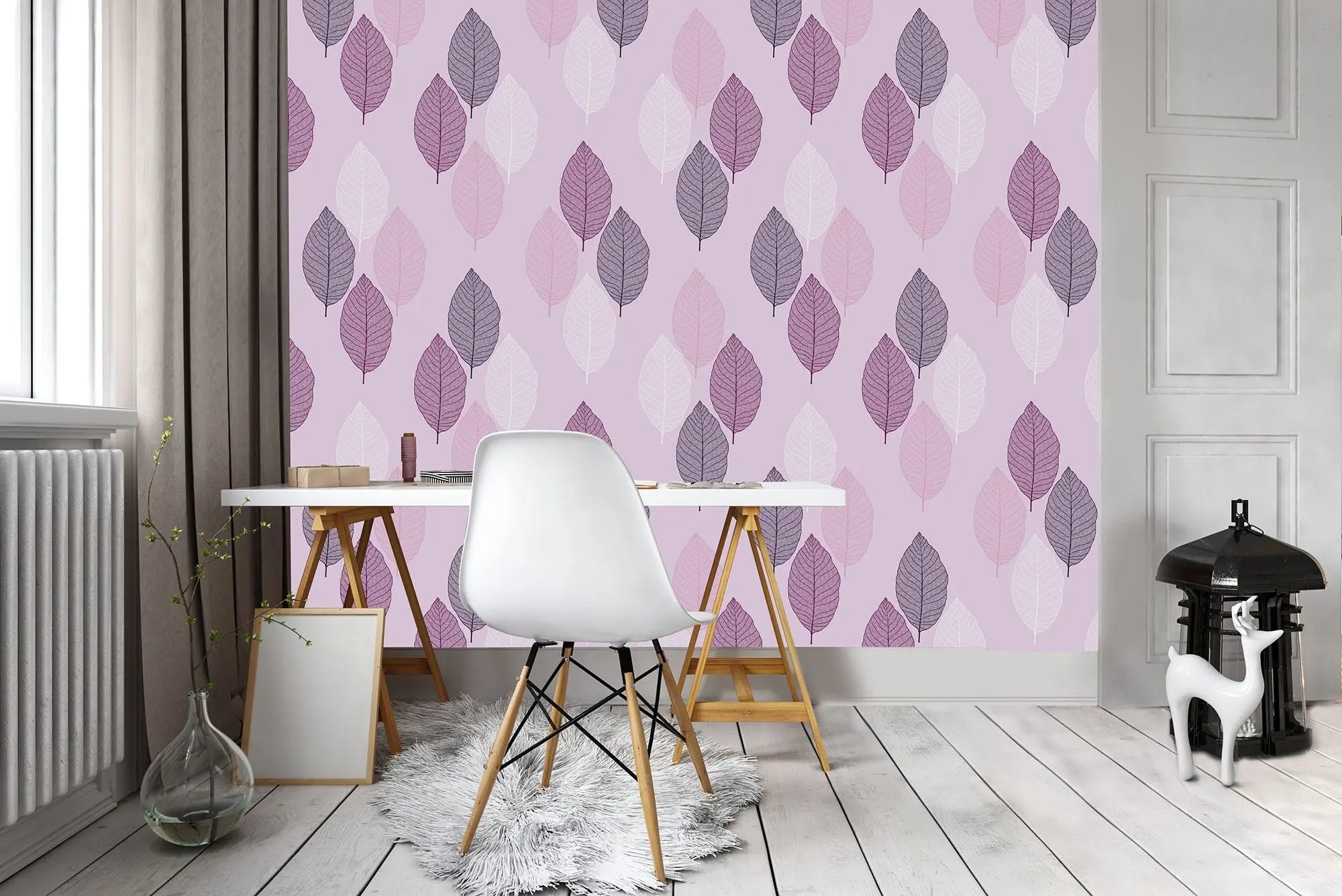 Billede 3 af Fototapet - Mønstret med lilla og lyserøde blade på lys baggrund