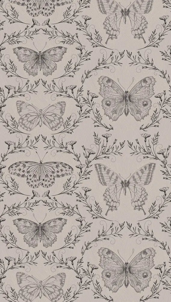 Et detaljeret tapetdesign fra Monarchs' Haven med indviklede sorte og grå sommerfugle på en lys baggrund, omgivet af dekorative grene, tilgængeligt hos Nicetapet.dk.