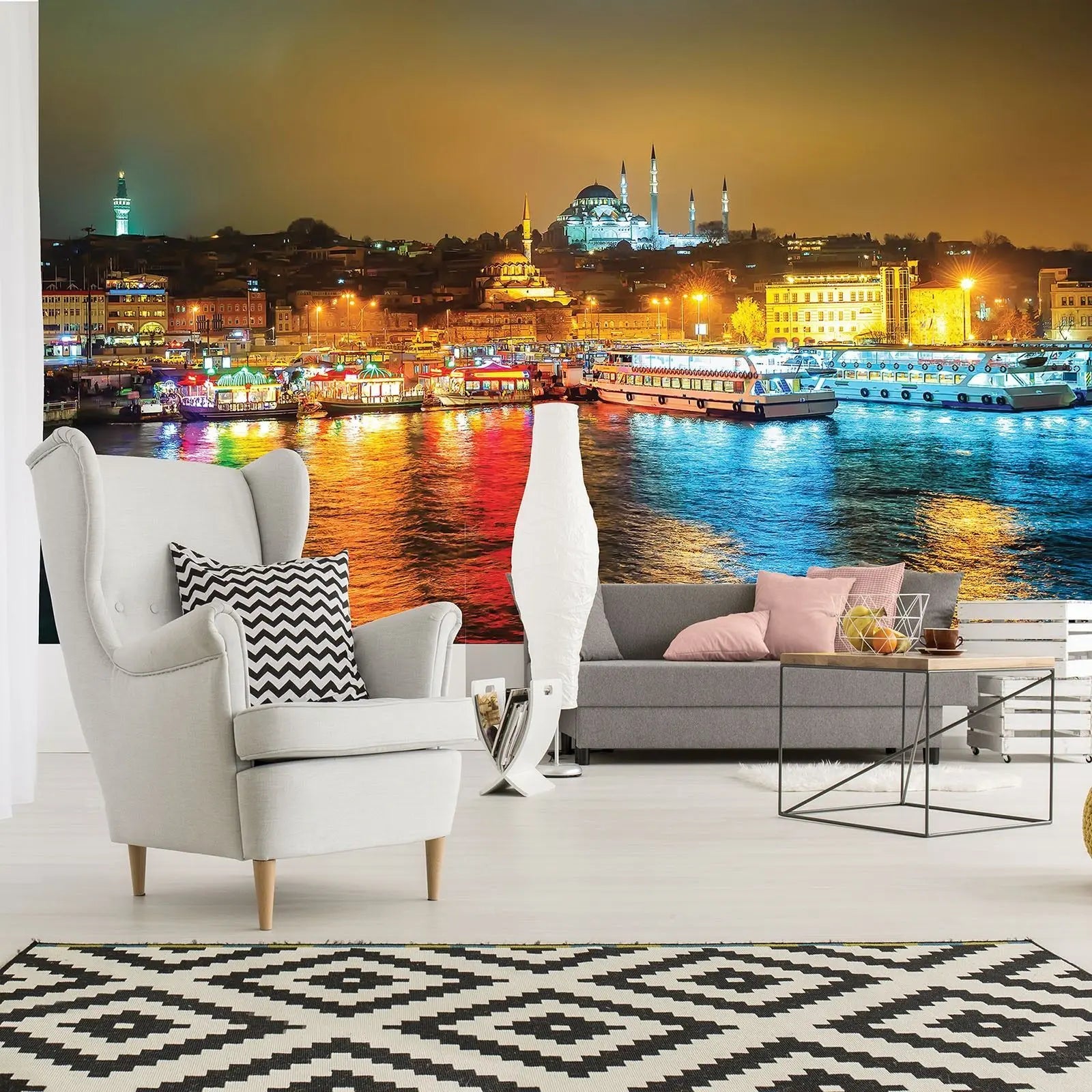 Billede 3 af Fototapet - Nattemotiv af oplyst Süleymaniye-moské og både ved havnen i Istanbul