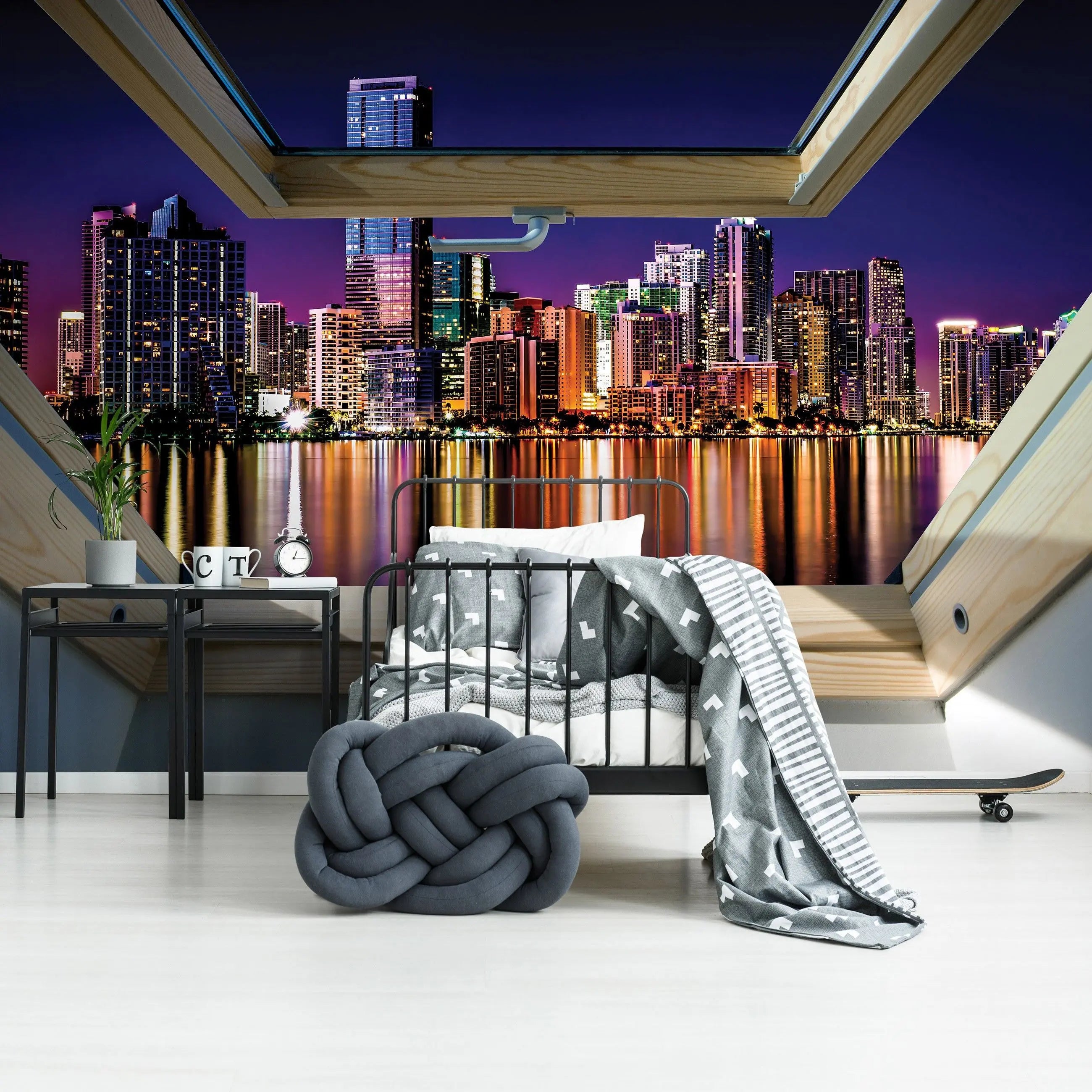 Billede 6 af Fototapet - Natteudsigt over Miami Skyline Set Gennem Ovenlys