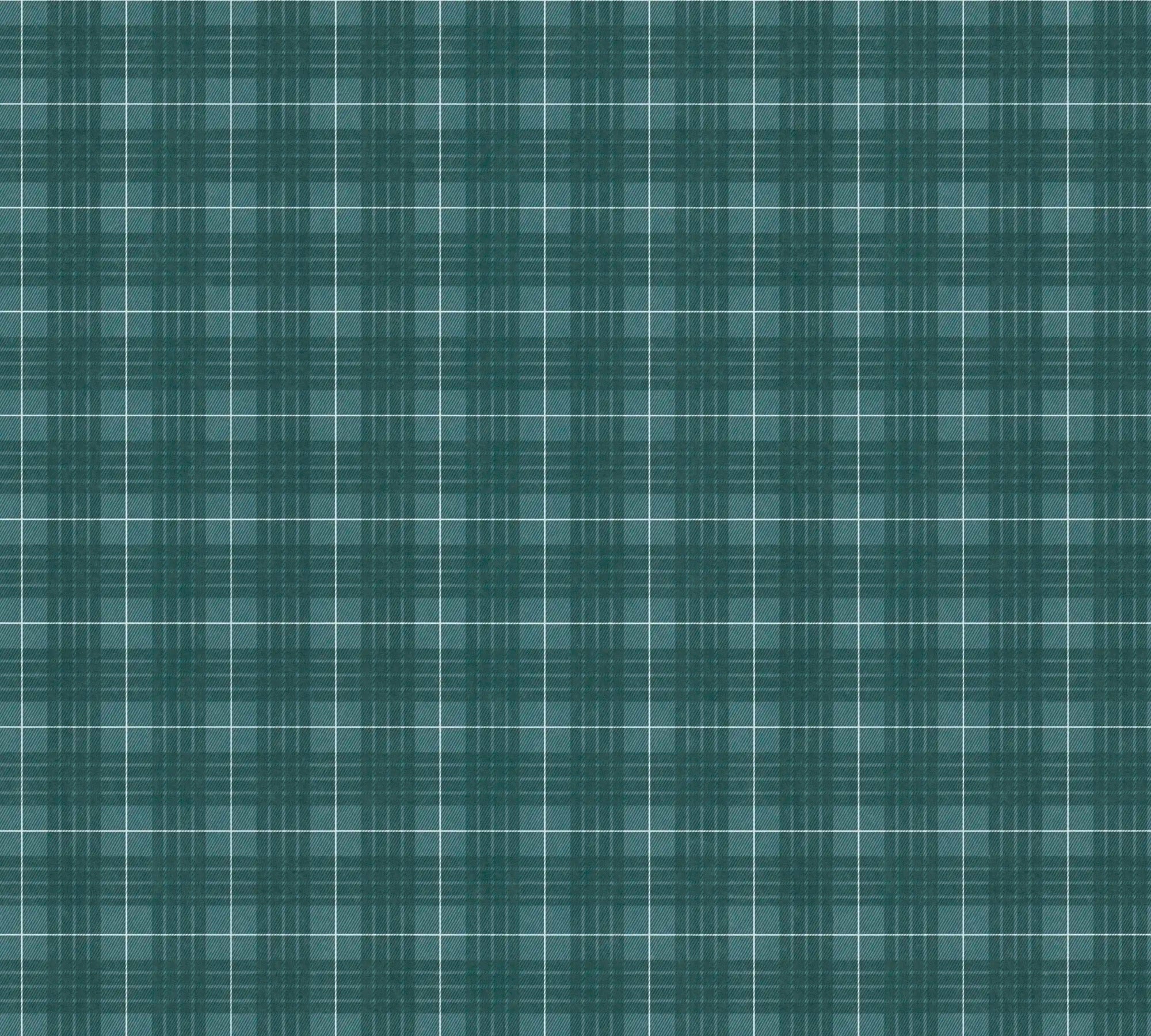 Plaid Reverie - Ocean Mist tapet med et klassisk ternet mønster i nuancer af blå og grøn.