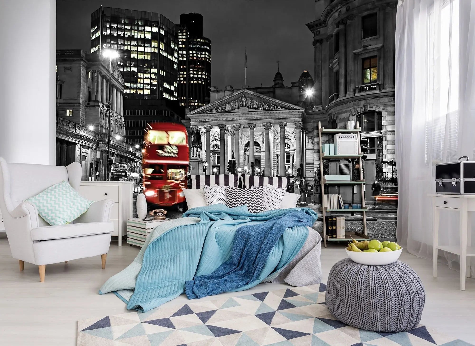 Billede 2 af Fototapet - Rød dobbeltdækkerbus foran Royal Exchange i London