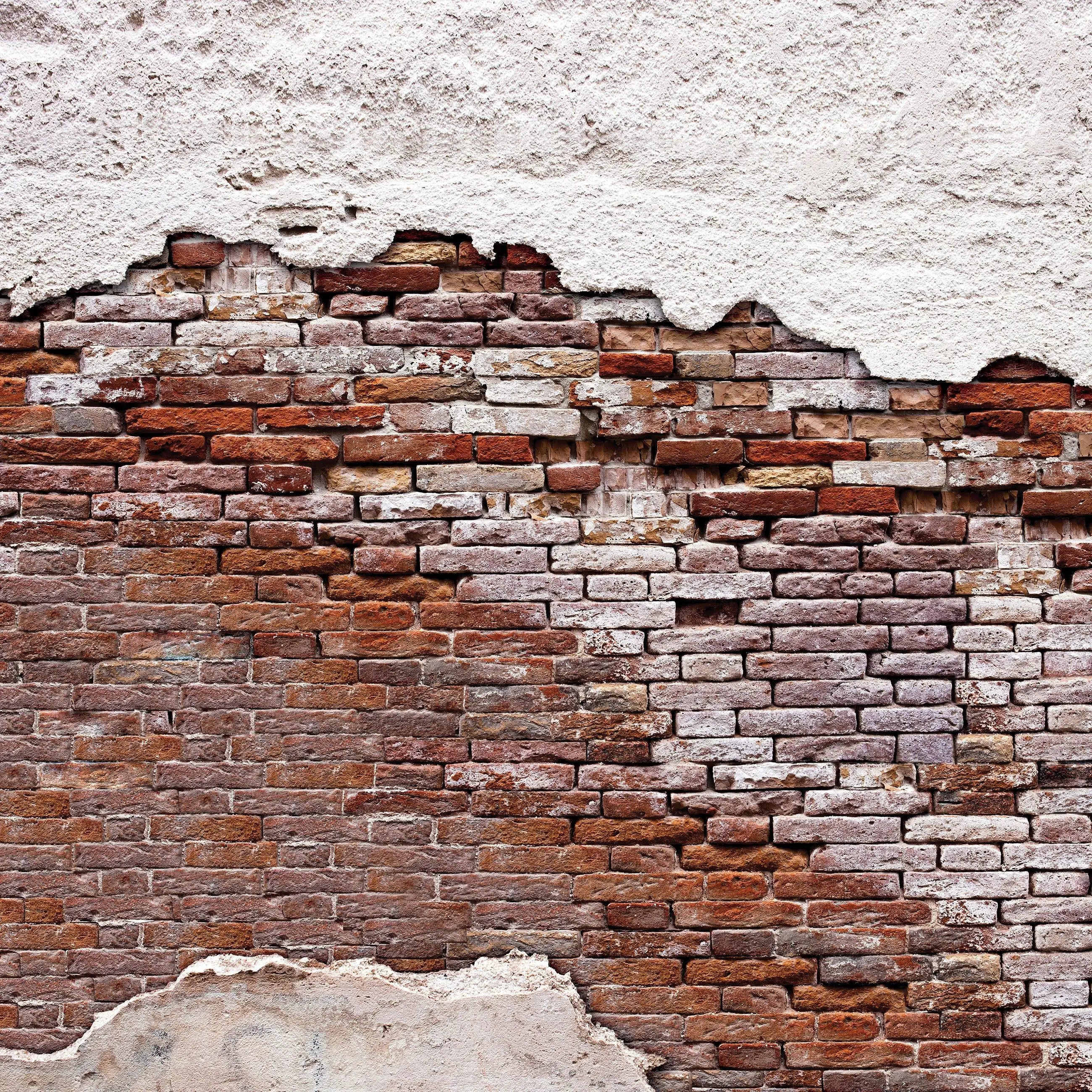 Billede 27 af Fototapet - Rød murstensmur med afskallet hvid puds