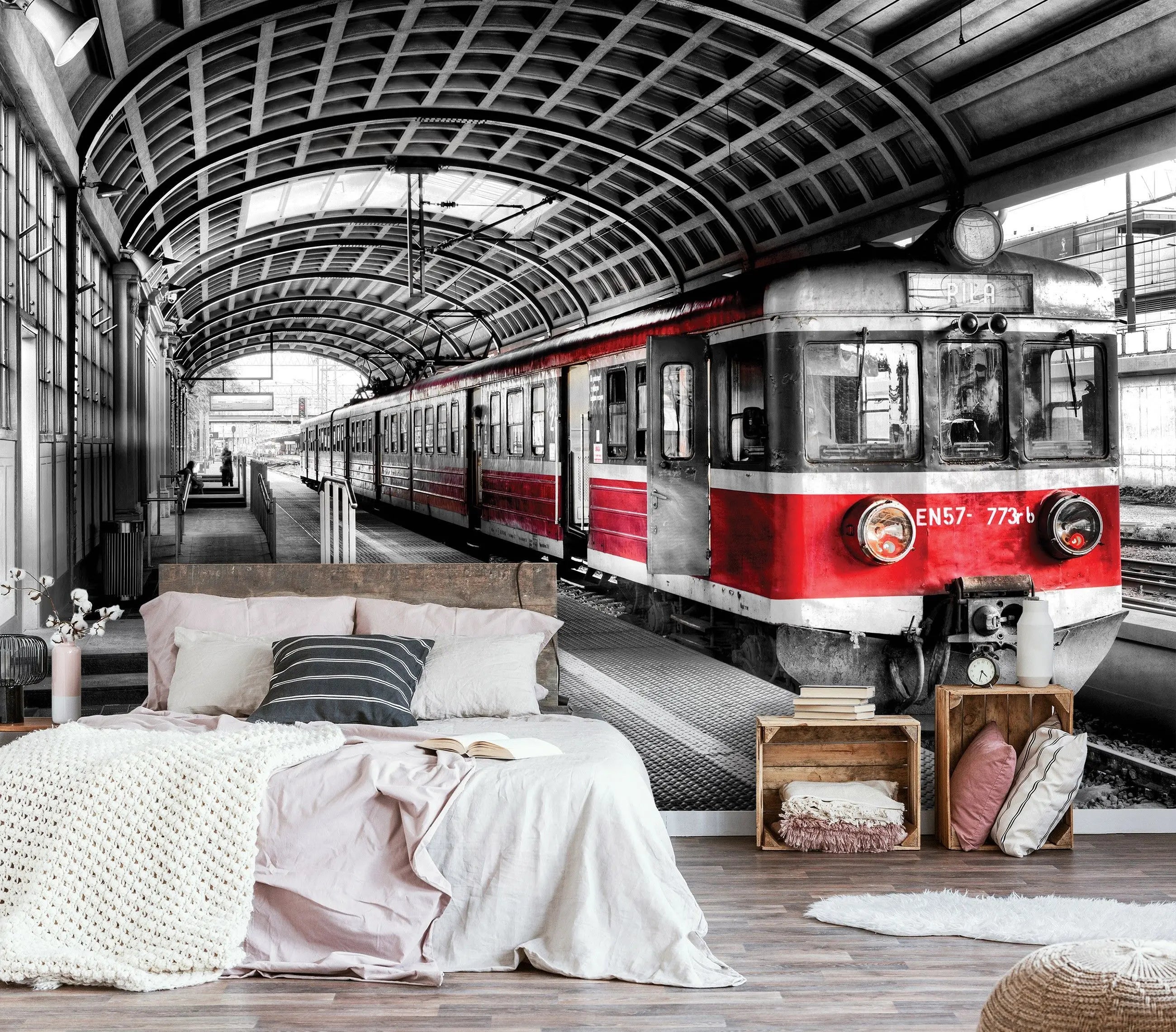 Billede 5 af Fototapet - Rødt tog på station med buet tag