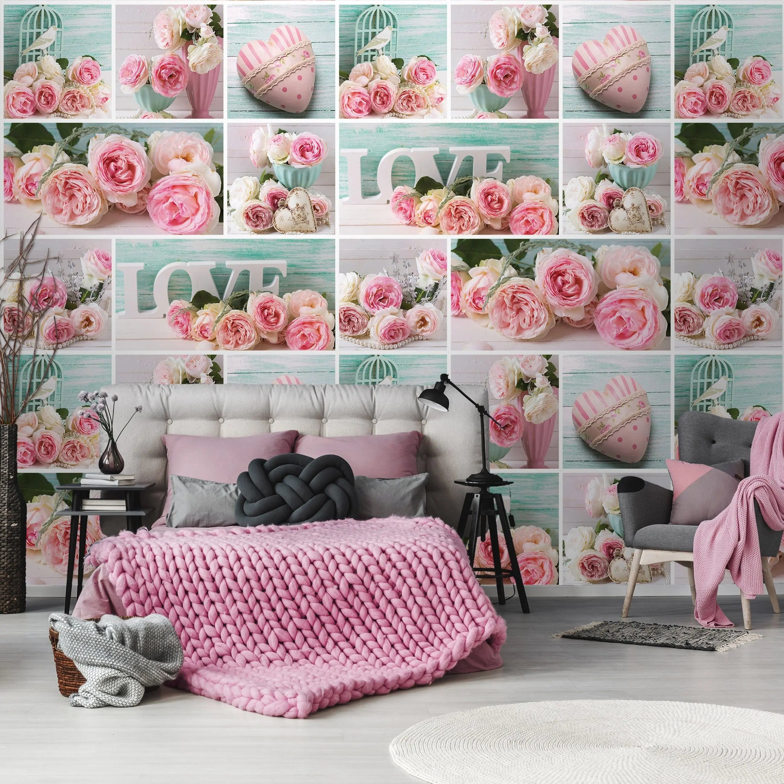 Billede 16 af Fototapet - Rosa og hvide roser med ordet LOVE og vintage detaljer
