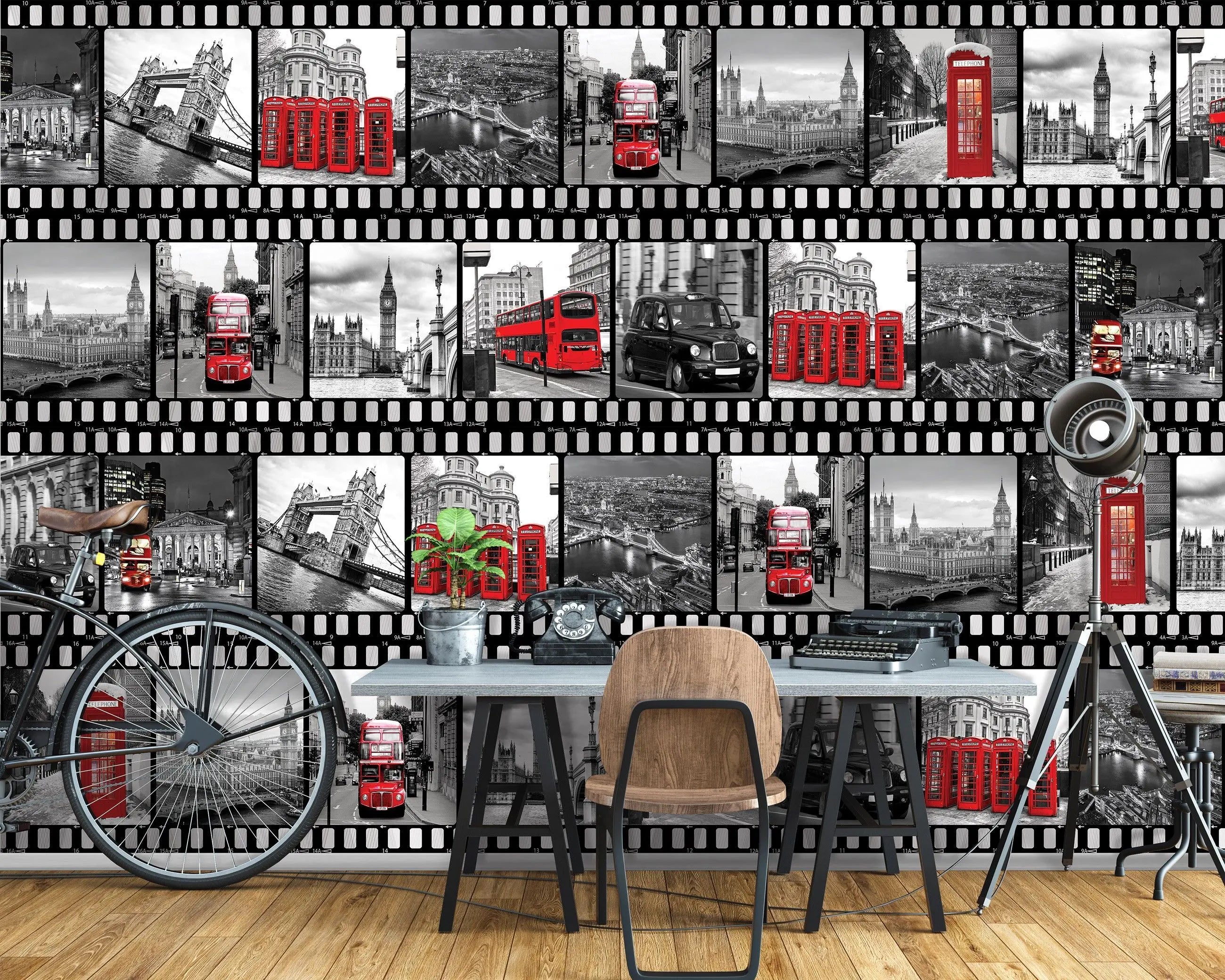 Billede 15 af Fototapet - Sort-hvide fotografier med røde London-busser og telefonbokse
