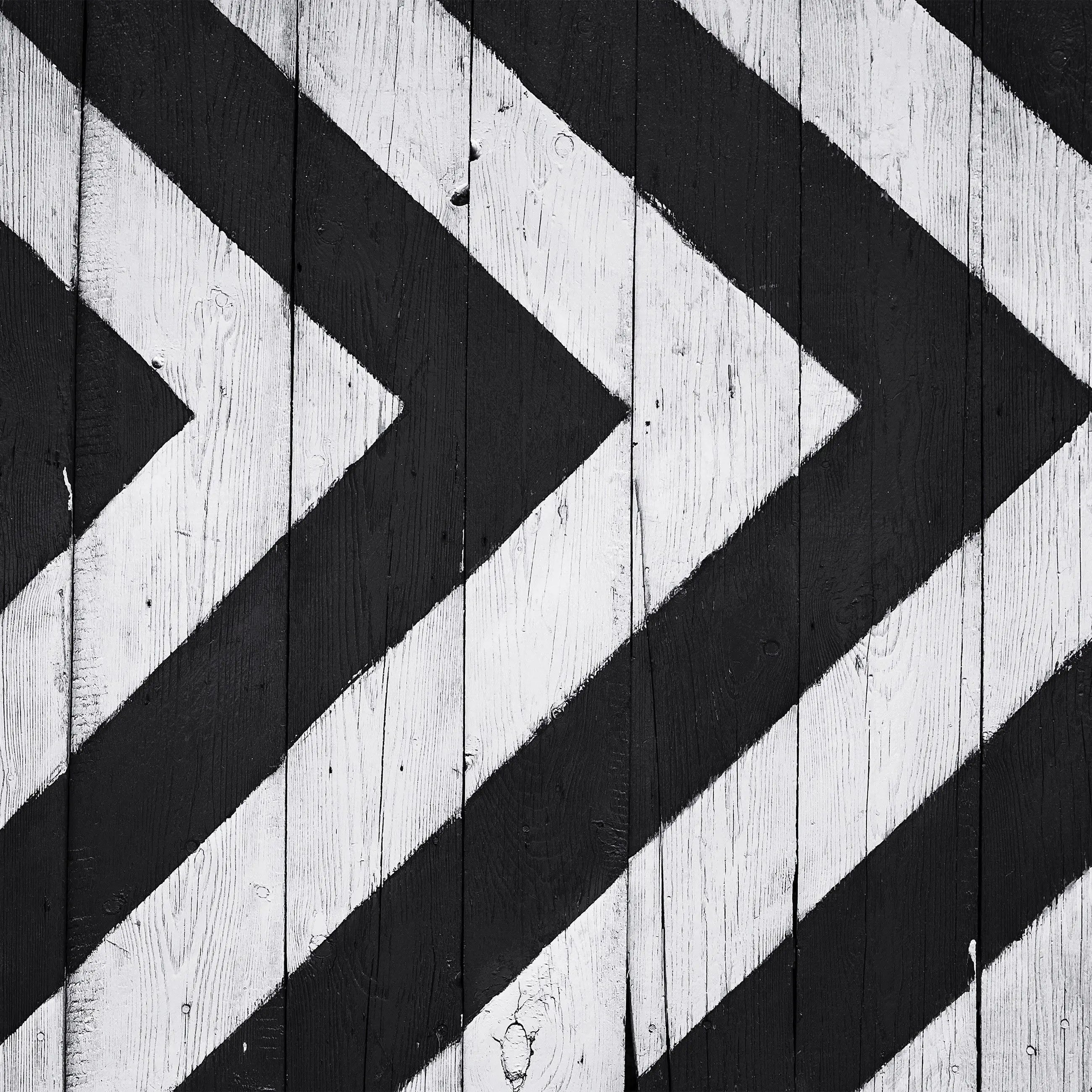 Billede 8 af Fototapet - Sort og hvidt geometrisk mønster på træplanker