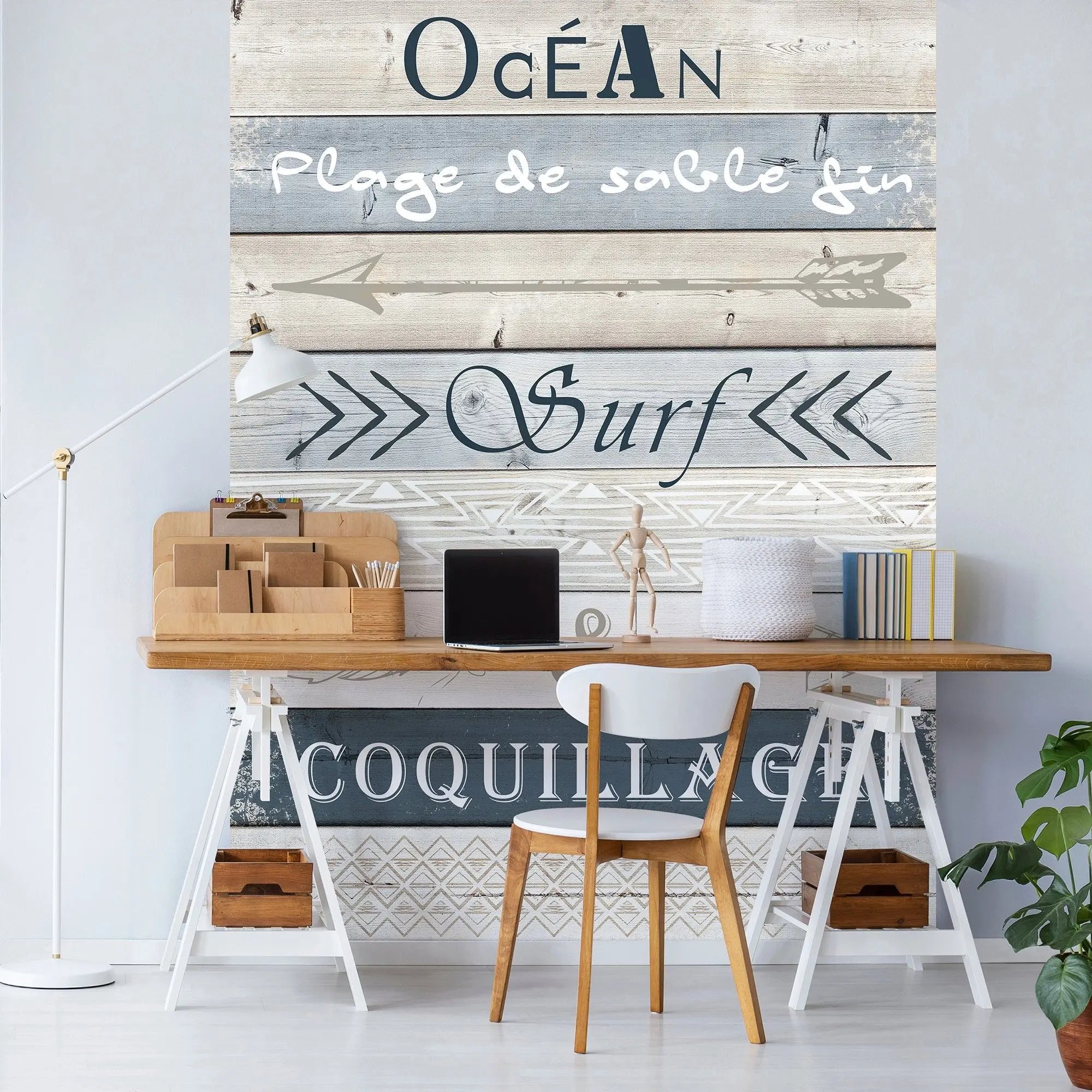 Billede 2 af Fototapet - Træplanker med tekst om strand og surf