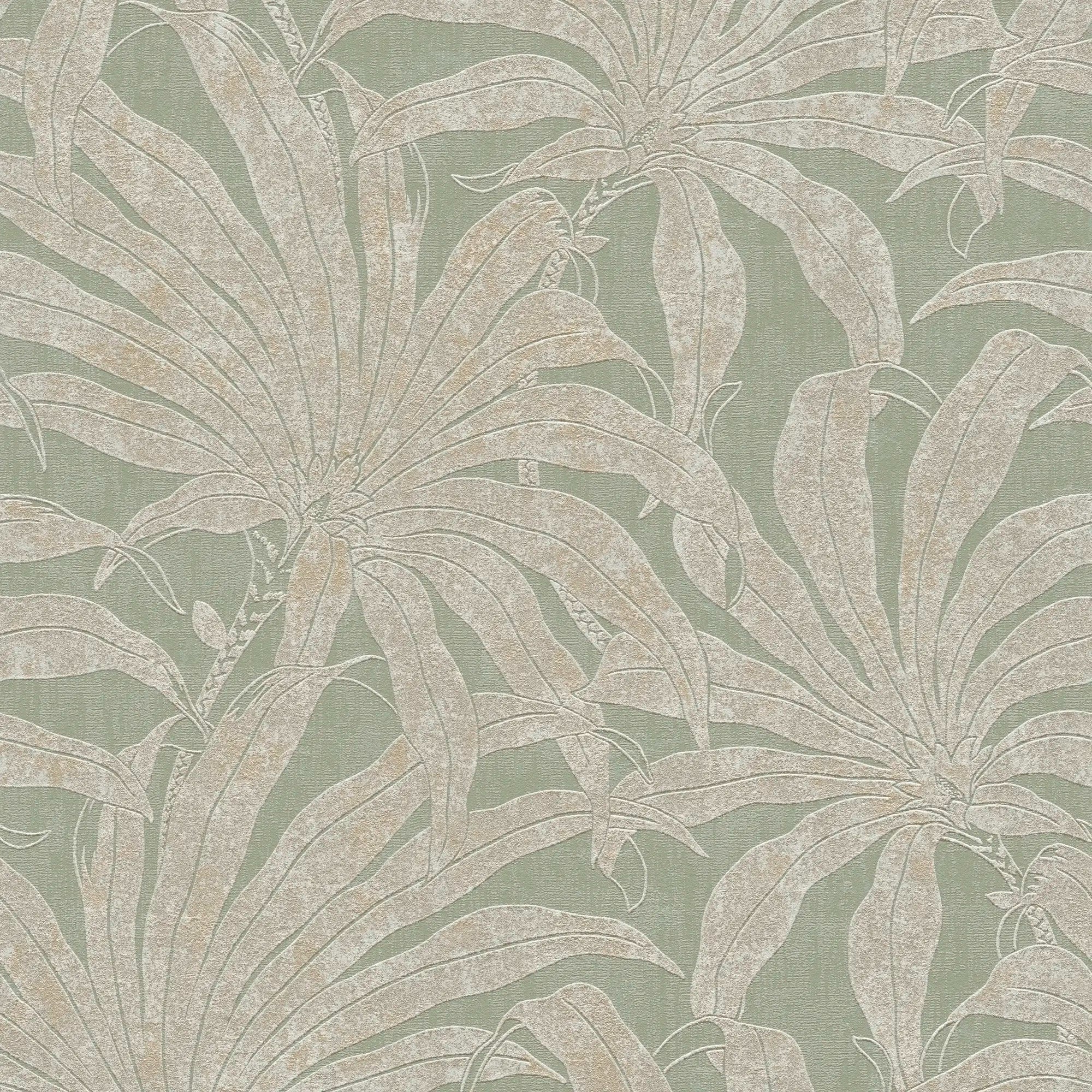 Nærbillede af Bamboo Shade - Sage tapet med bladmotiv i lyse toner.