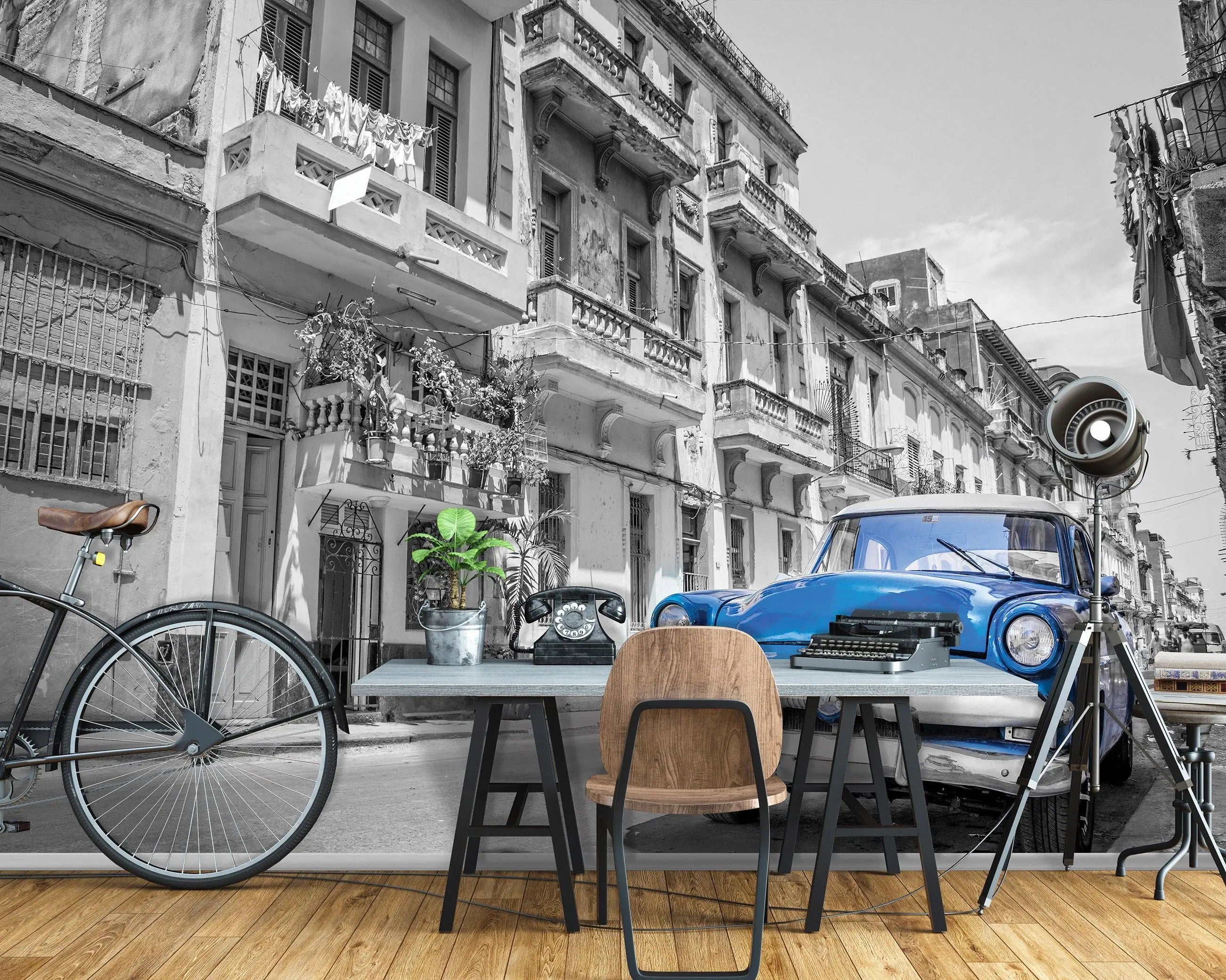 Billede 11 af Fototapet - Blå veteranbil i sort-hvid gade i Havana, Cuba