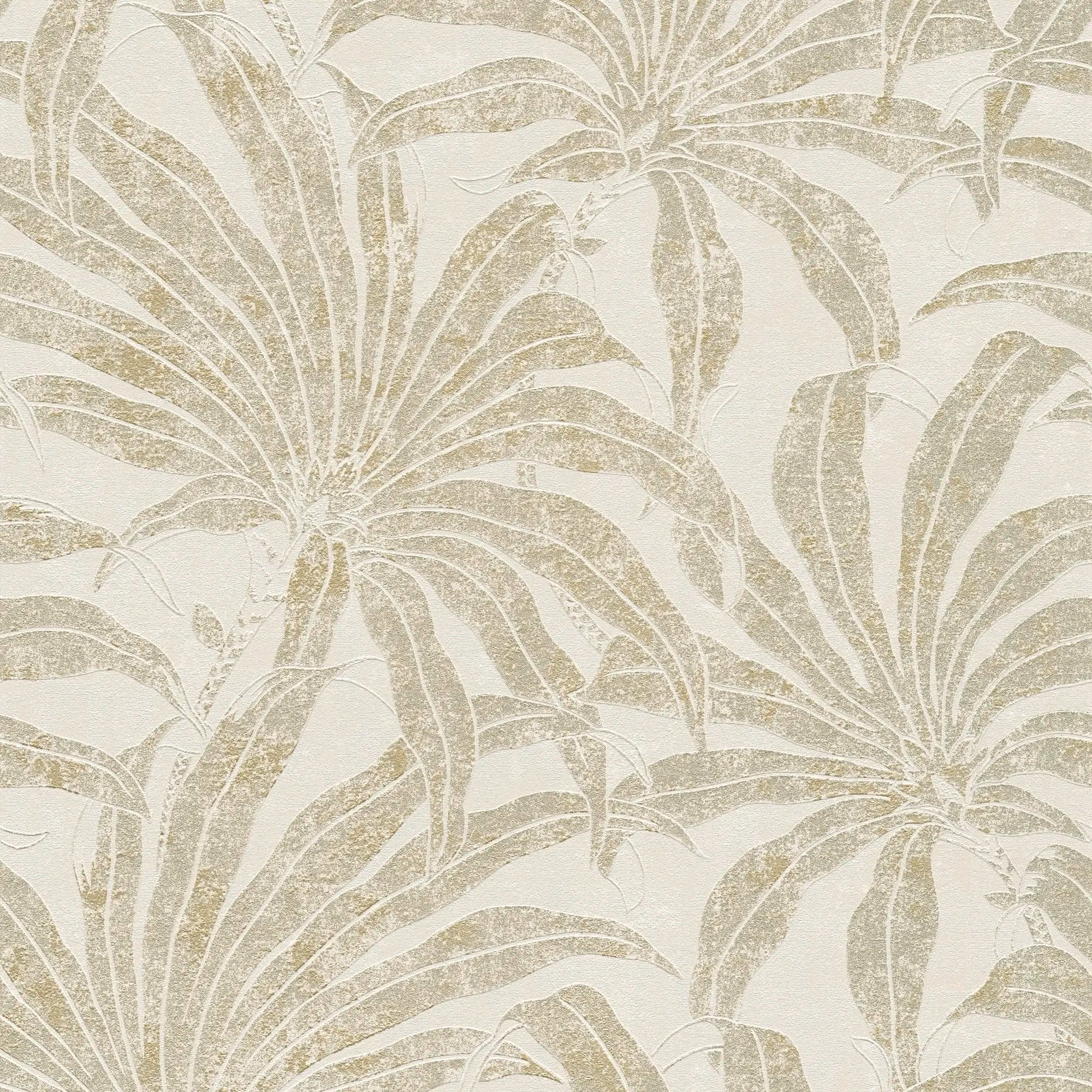 Nærbillede af Bamboo Shade - Pearl tapet med et detaljeret mønster af bambusblade i neutrale farver.