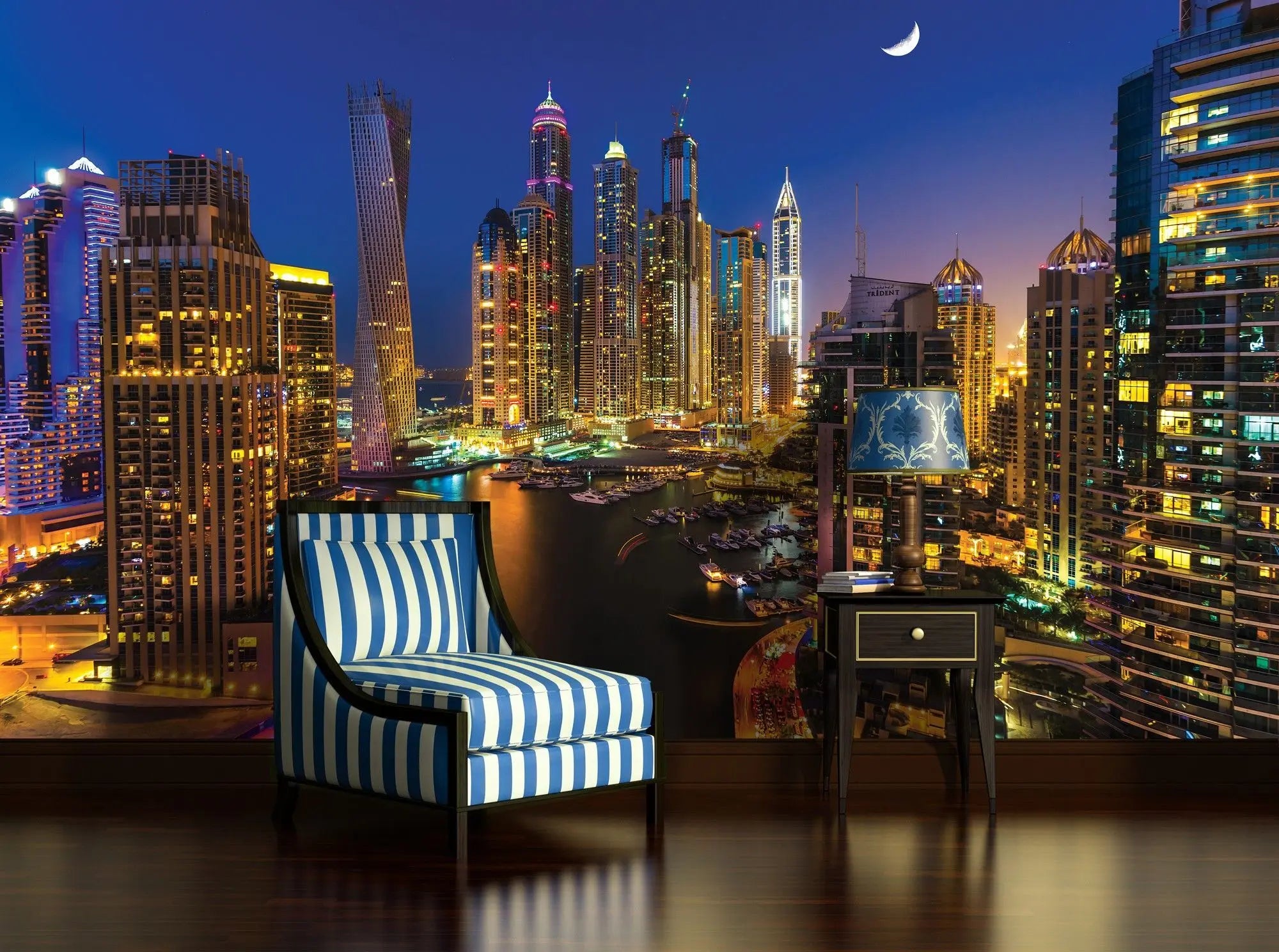 Billede 2 af Fototapet - Dubai Marina om natten med oplyste skyskrabere