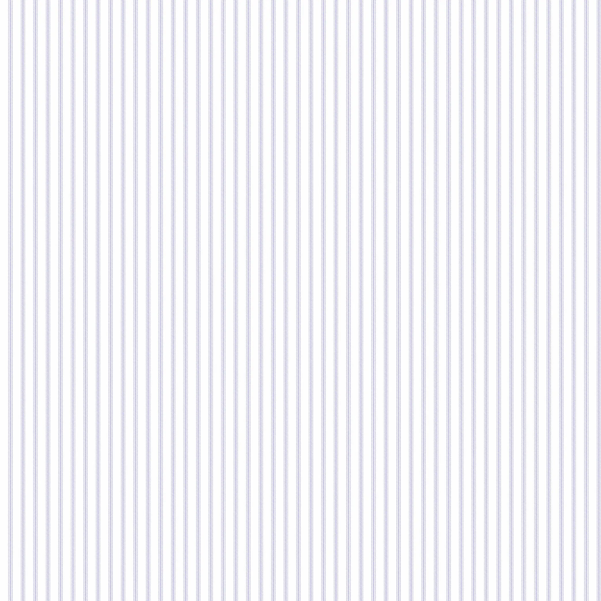 Elegant Lines - Dusk Lavender tapet med enkle lodrette striber i lavendeltoner, ideelt til et minimalistisk udseende.