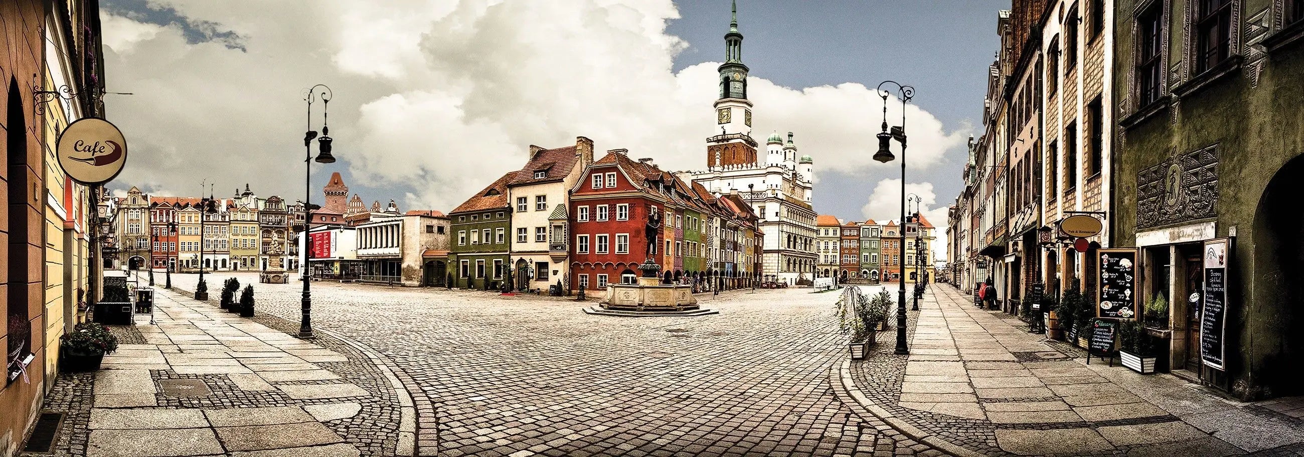 Billede 15 af Fototapet - Farverig torveplads med historiske bygninger i Poznań, Polen