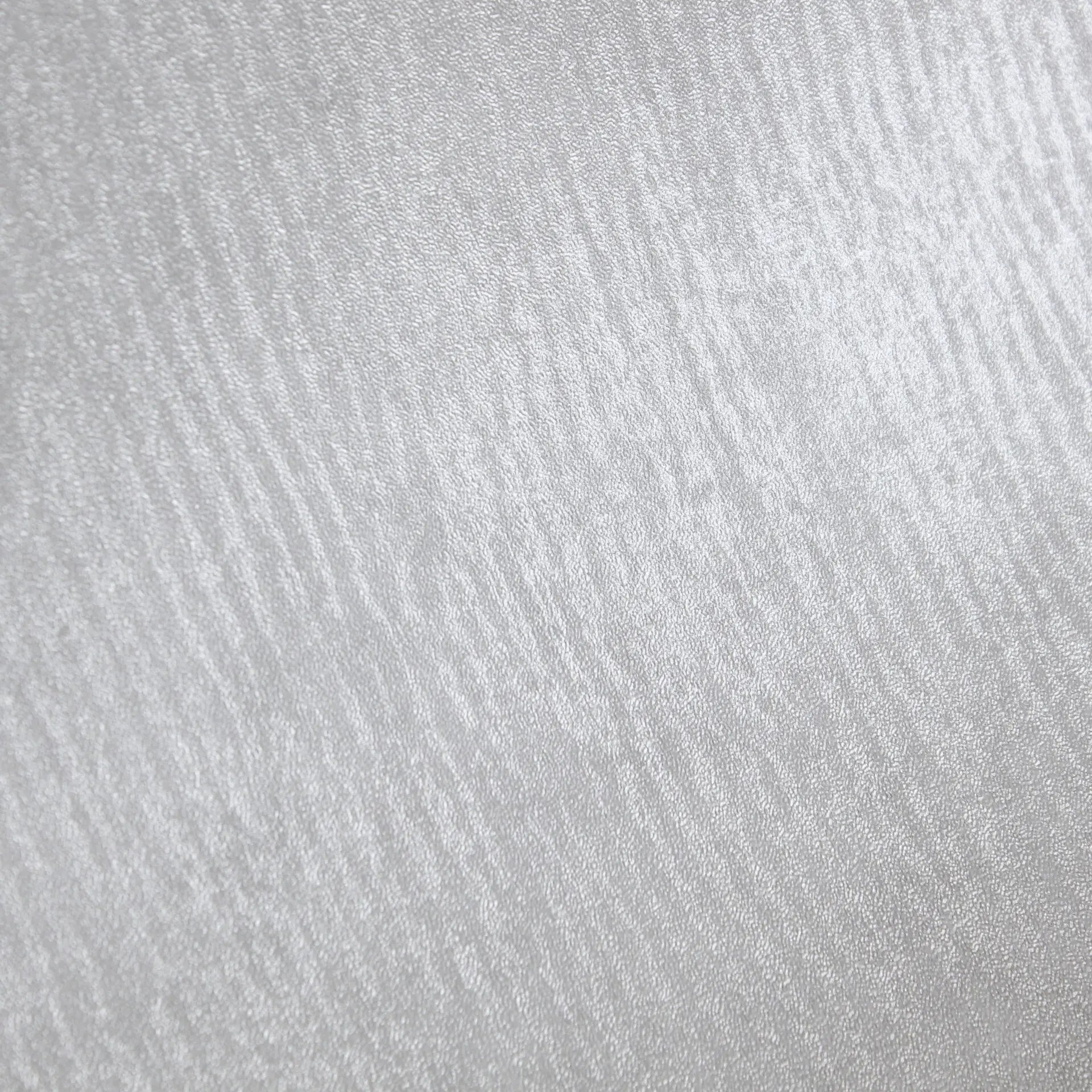 Billede af Folio Pro - Tempest Silver 45x200cm, selvklæbende effektfolie fra Nicetapet.dk.