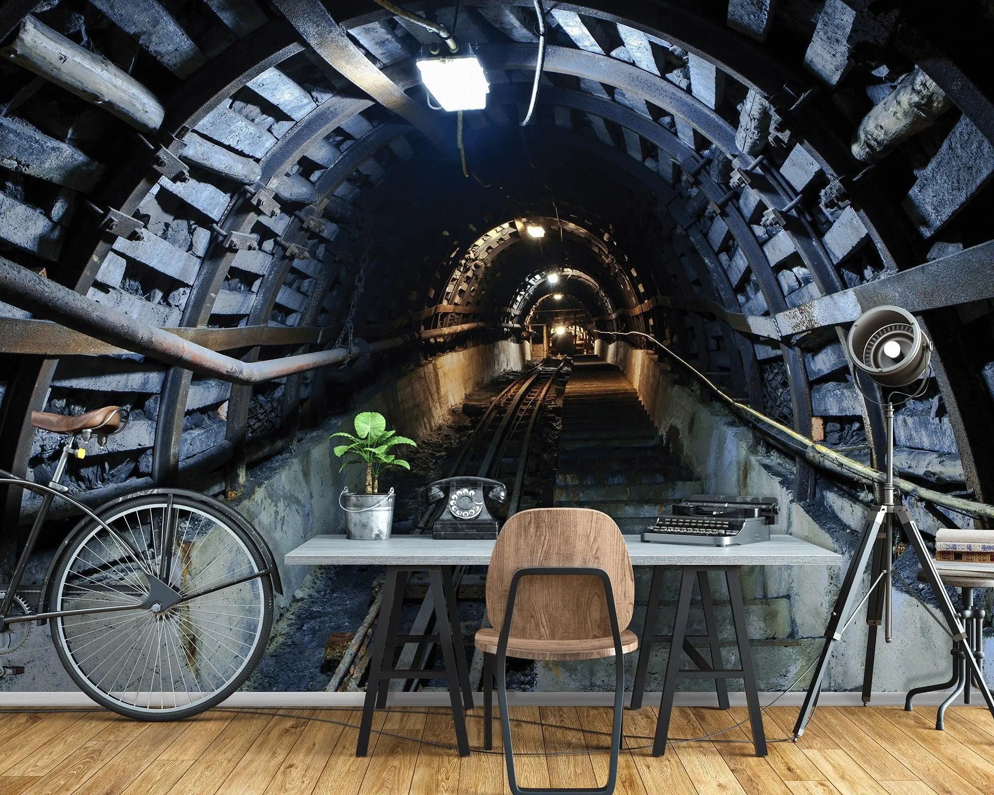 Billede 2 af Fototapet - Industriel underjordisk minegang med skinner