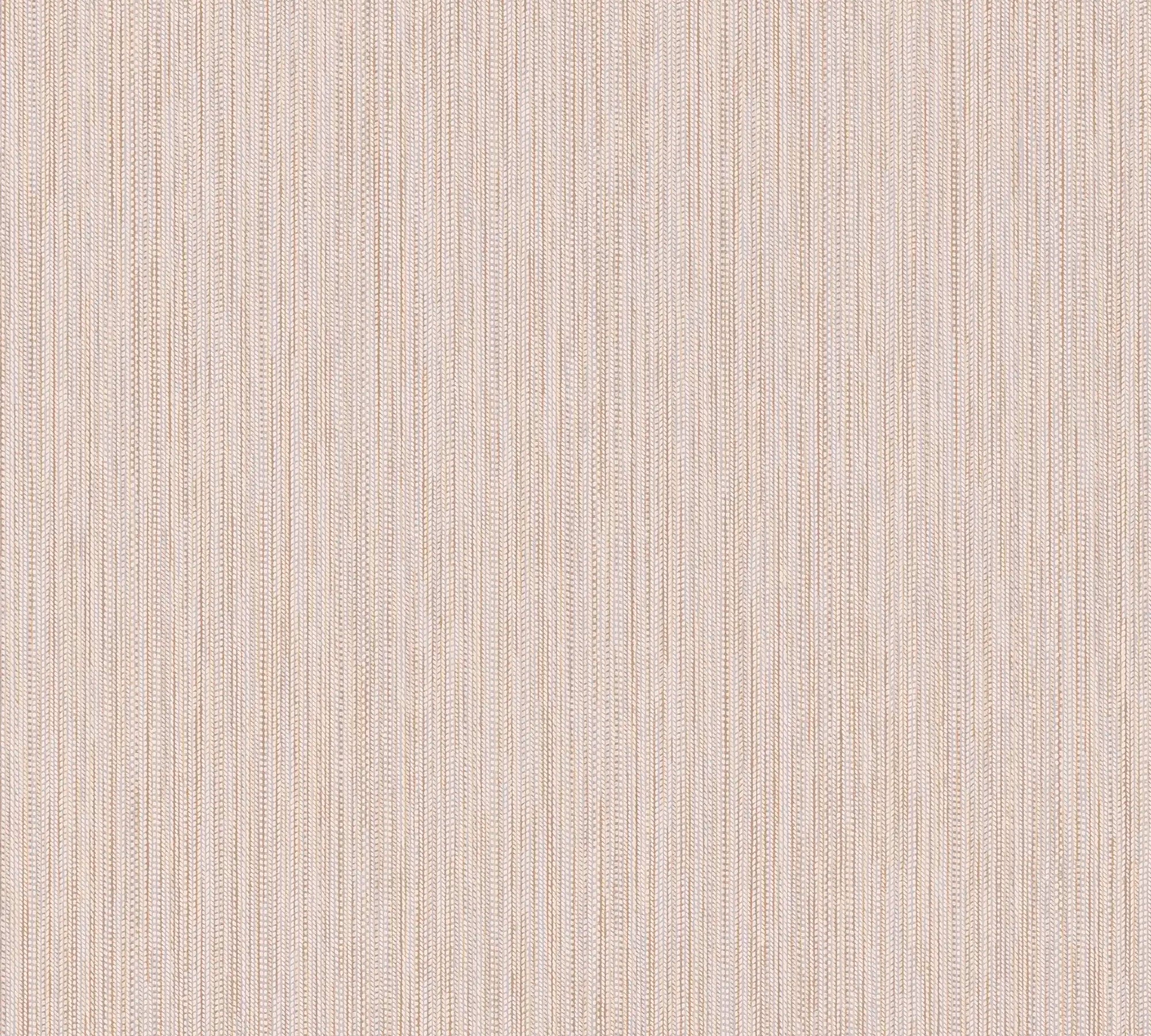 Nærbillede af Linear Essence - Sandstone tapettekstur med fine, lodrette linjer i sandfarve.