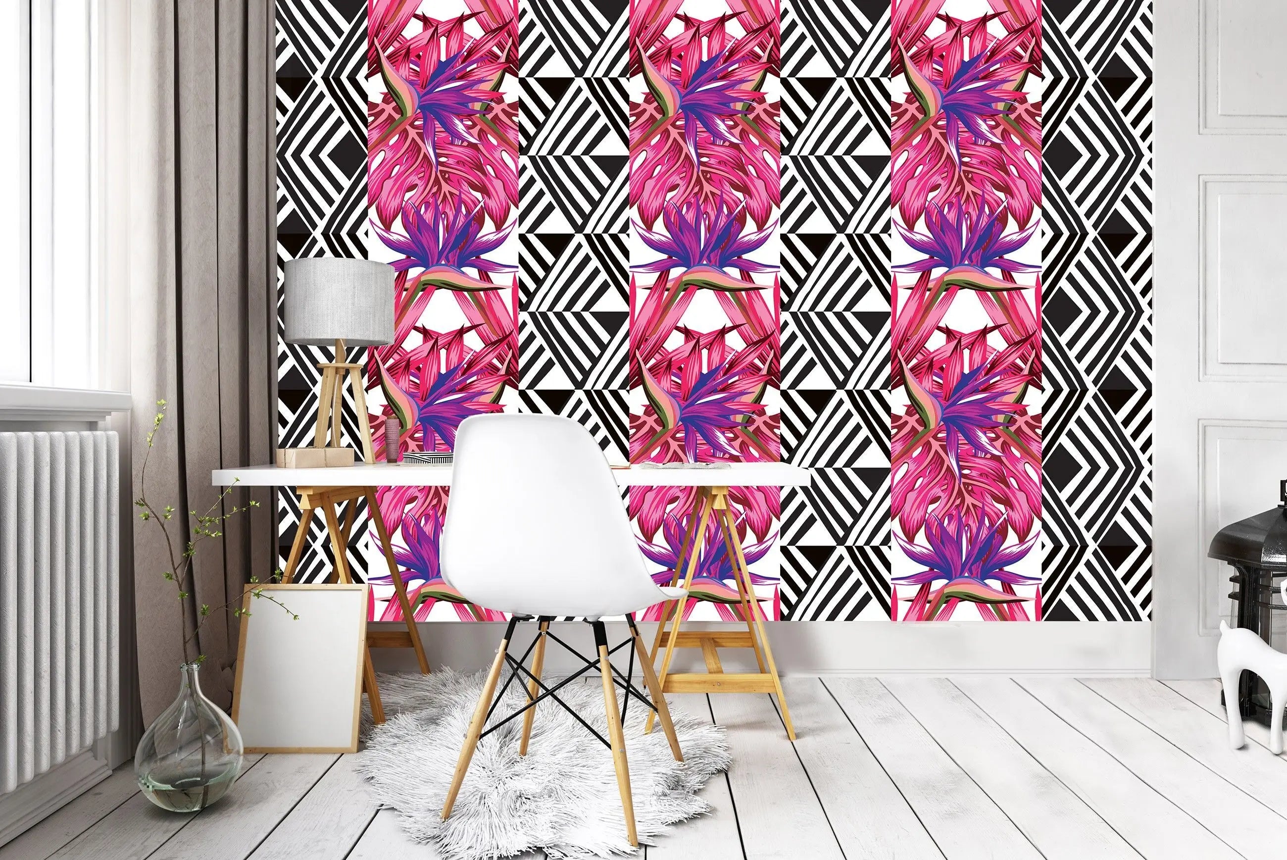 Billede 3 af Fototapet - Mønster med pink og lilla blomster og sort-hvide geometriske former