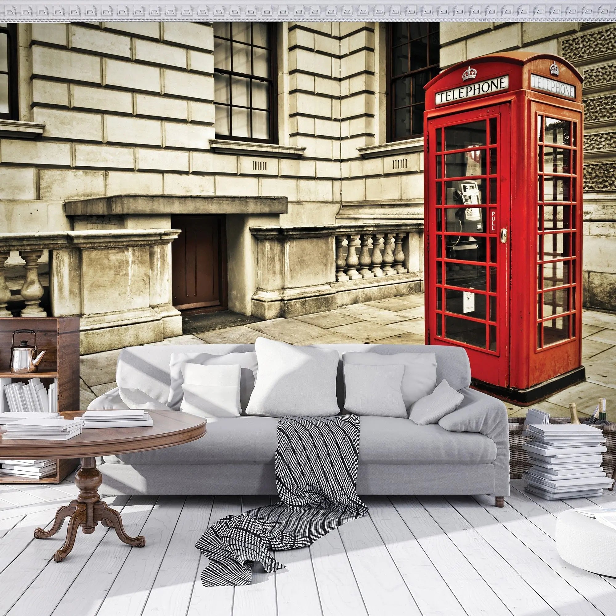 Billede 7 af Fototapet - Rød telefonboks ved stenbygning