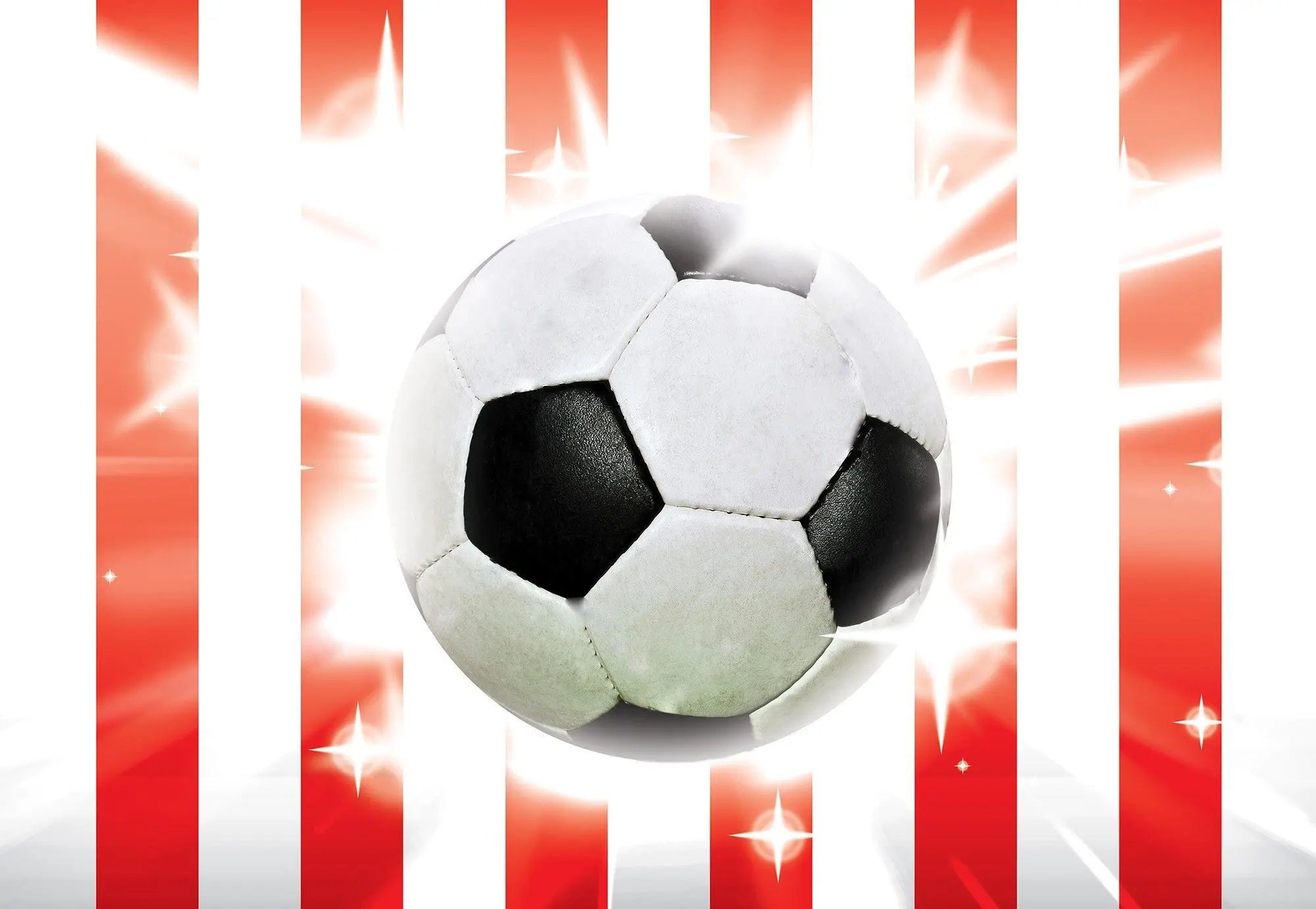 Billede 1 af Fototapet - Sort og hvid fodbold med røde og hvide lodrette striber