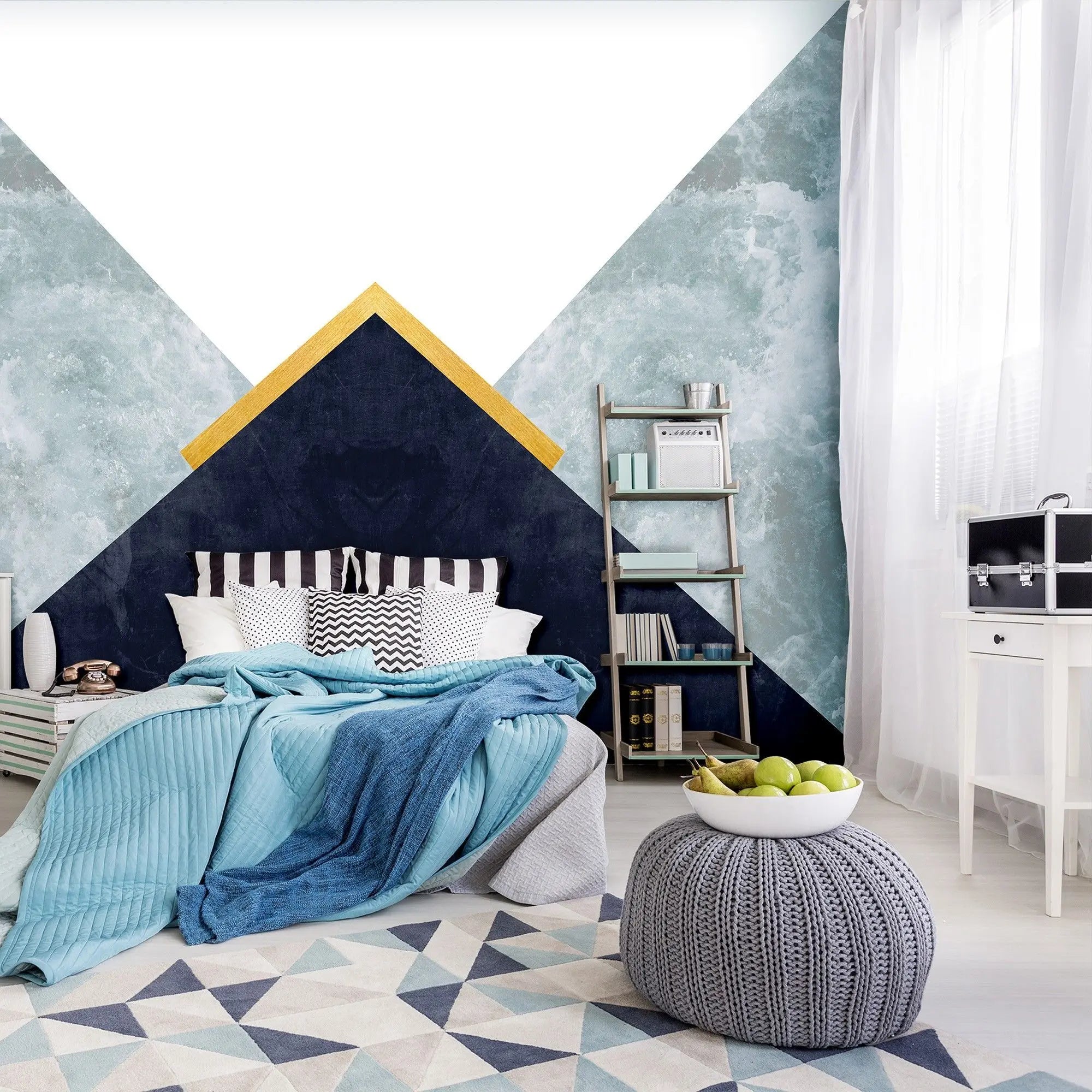 Billede 8 af Fototapet - Sort trekant med guldkant og blågrønne bølger