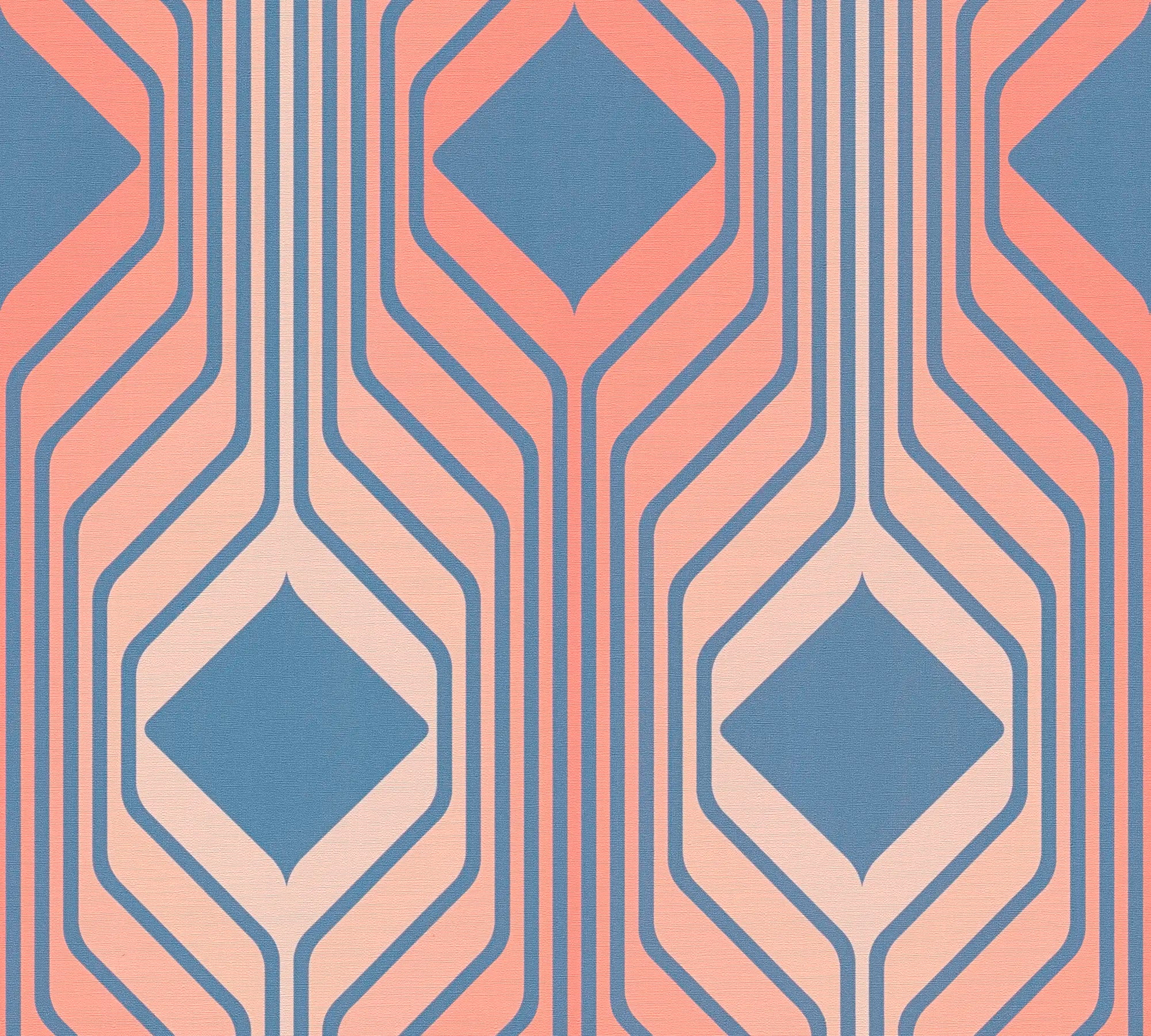Detaljeret visning af Sylvia - Coral Dream tapet med geometriske former i koral- og blåtoner.