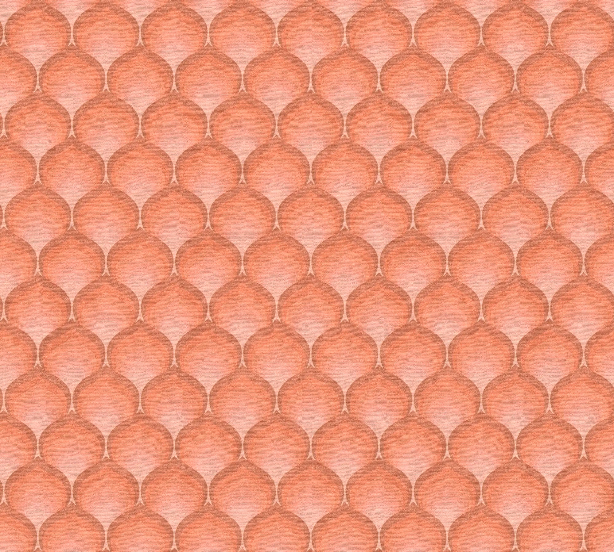 Detaljeret billede af Veronica - Blush Blossom tapet i et skælmønster med rosa nuancer.
