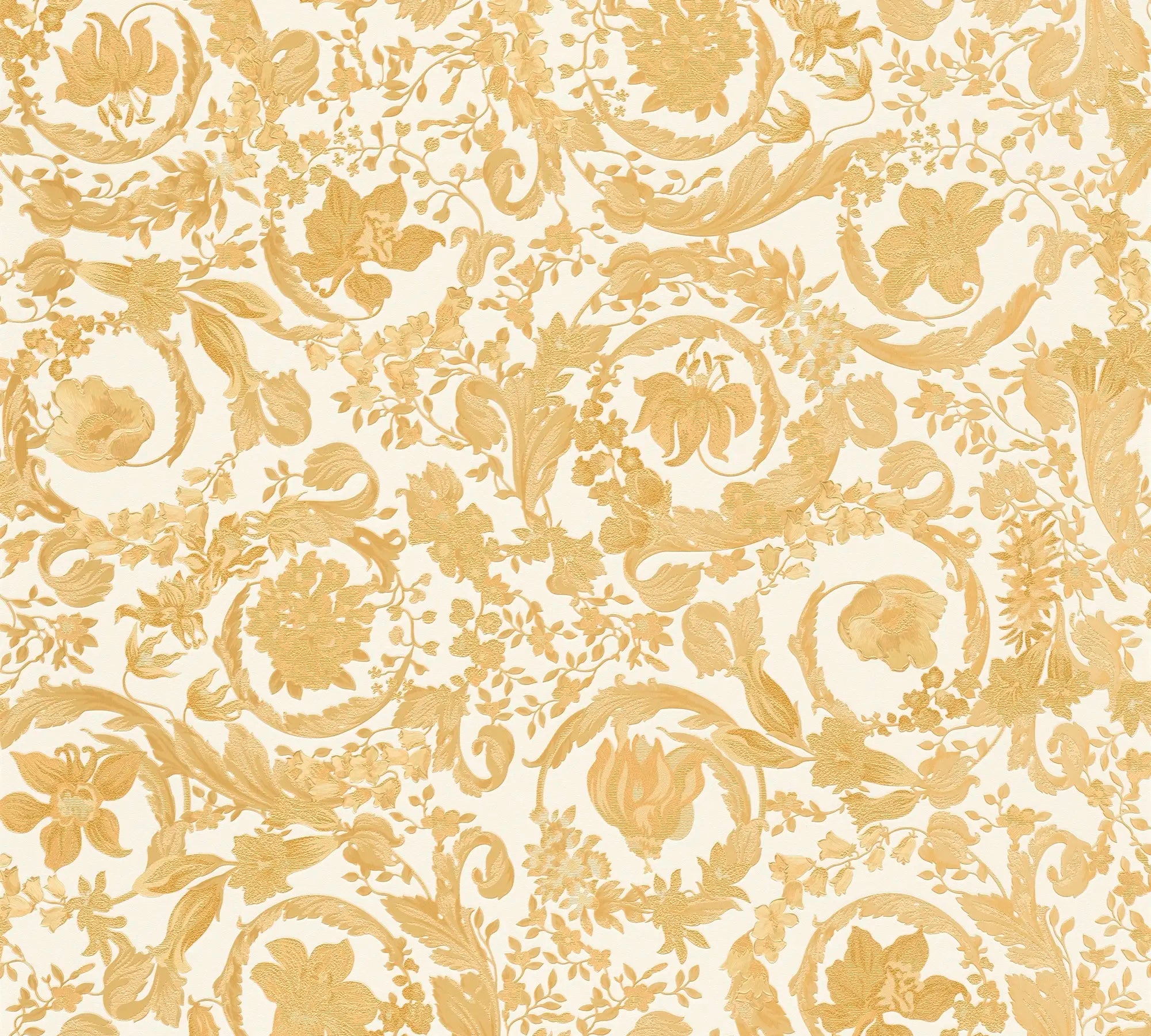 Billede af Versace Virtus Heritage - Guld tapet med detaljeret mønstret design i gyldne nuancer.